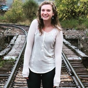 Meet your Posher, Amanda